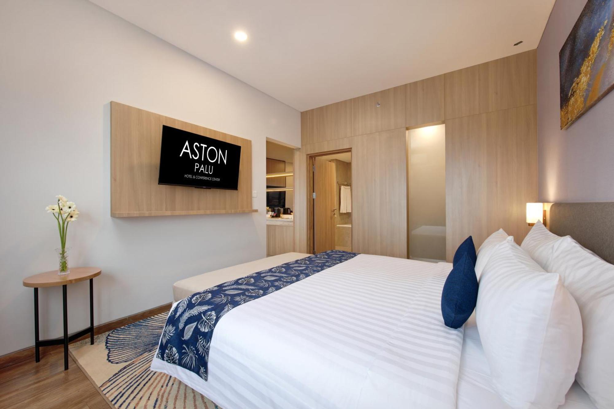 Aston Palu Hotel & Conference Center Exterior foto